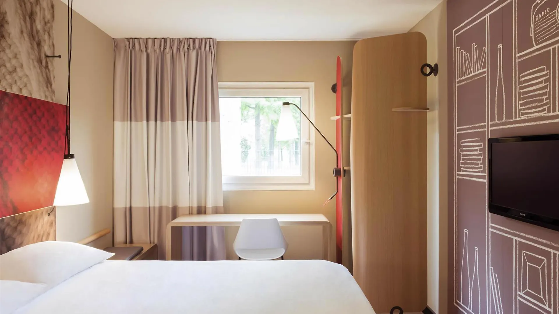 Ibis Canal Saint Martin 3* Paris