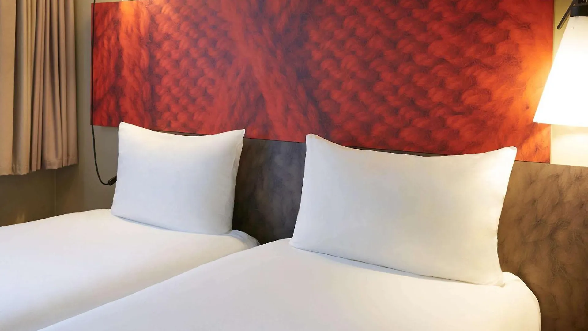 Ibis Canal Saint Martin Hotel