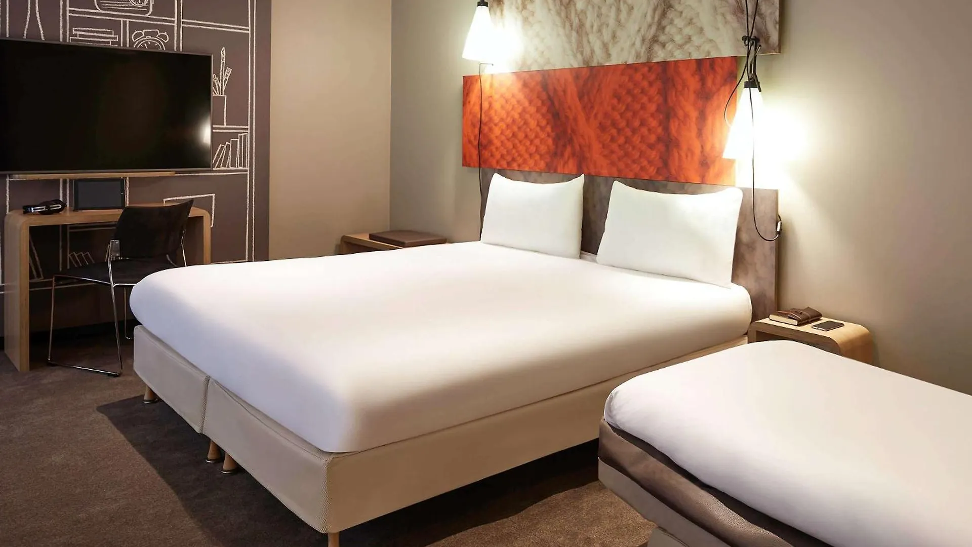 Ibis Canal Saint Martin 3* Paris