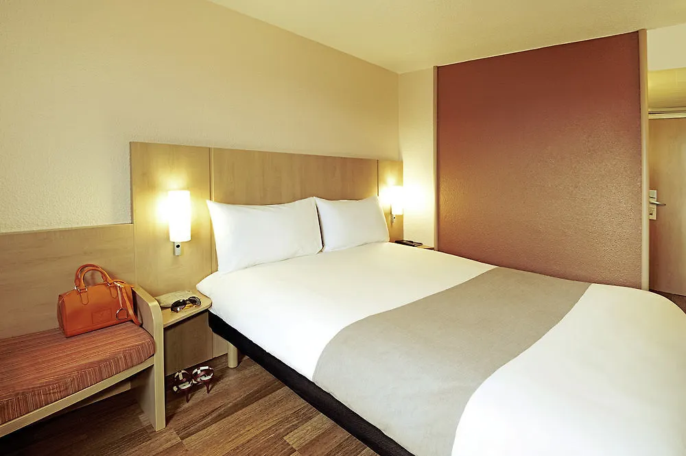 מלון Ibis Canal Saint Martin