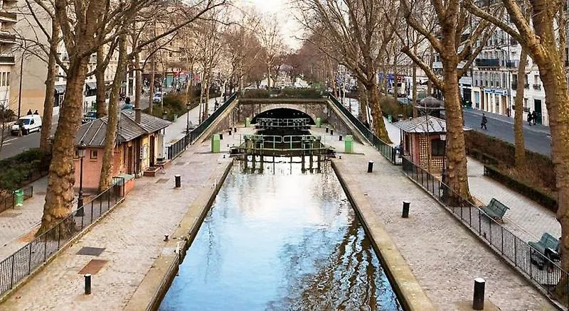 מלון Ibis Canal Saint Martin 3*